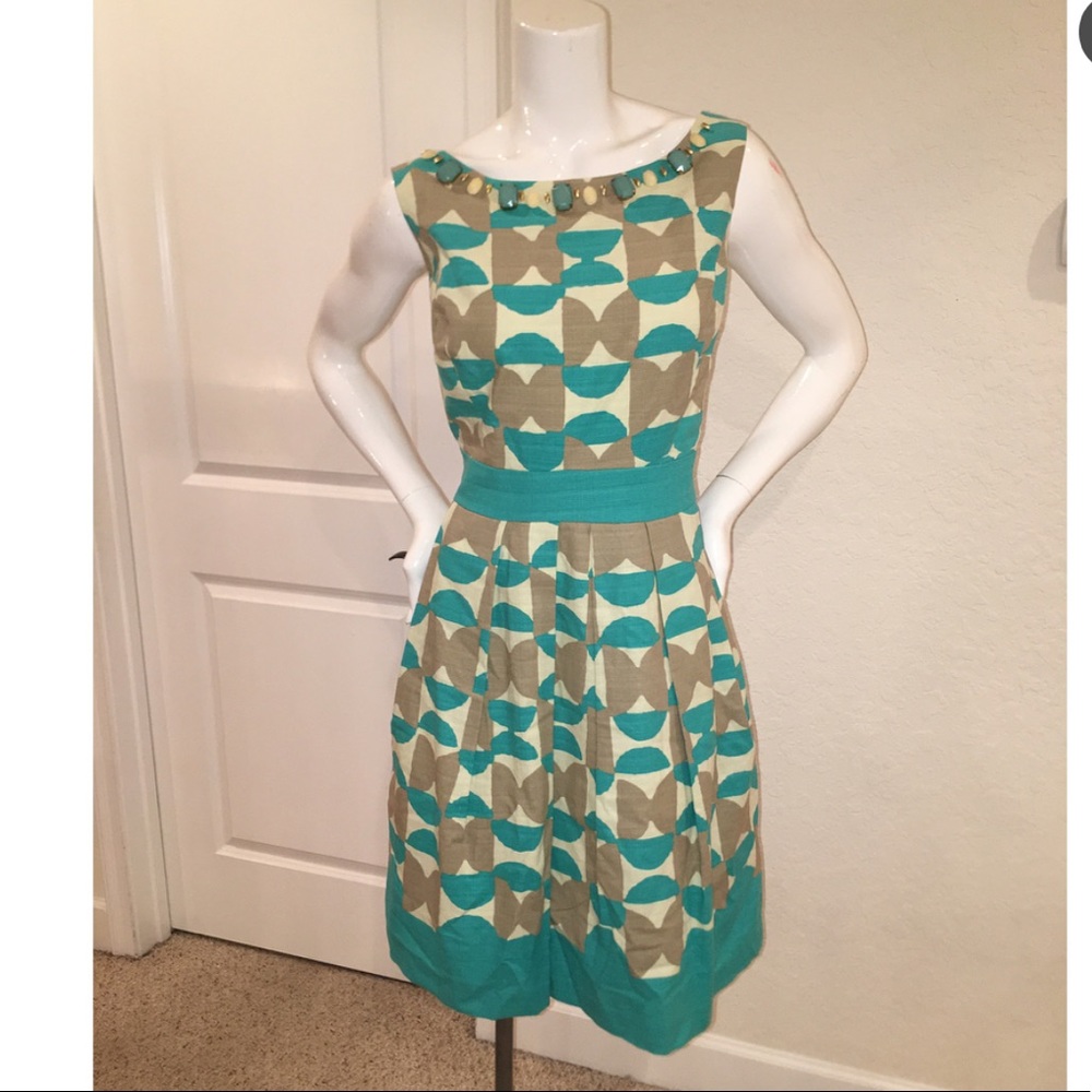 👗Jessica Howard Embellished Neck Dress👗Size 14